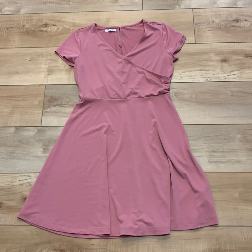 Cute and comfy Maurices Dress